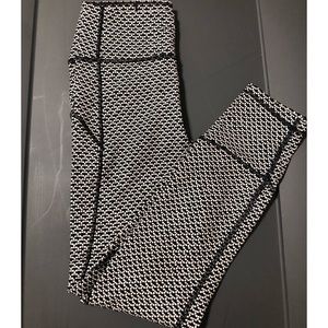 lululemon athletica In Movement Tight 25